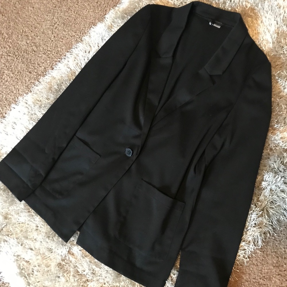 Boyfriend Blazer. Casual or dress it up!